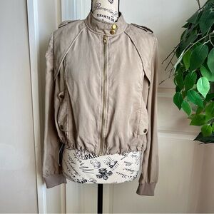 Anthro Daughters of the Liberation Fly Me Away Anorak Bomber Jacket Tan Sz M